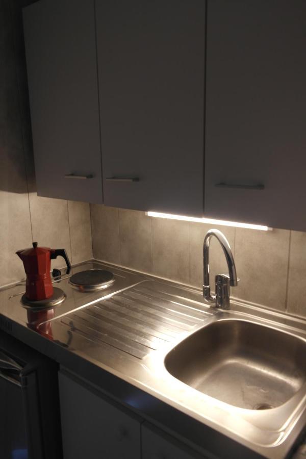 Studio 30 M2 Contes  Luaran gambar