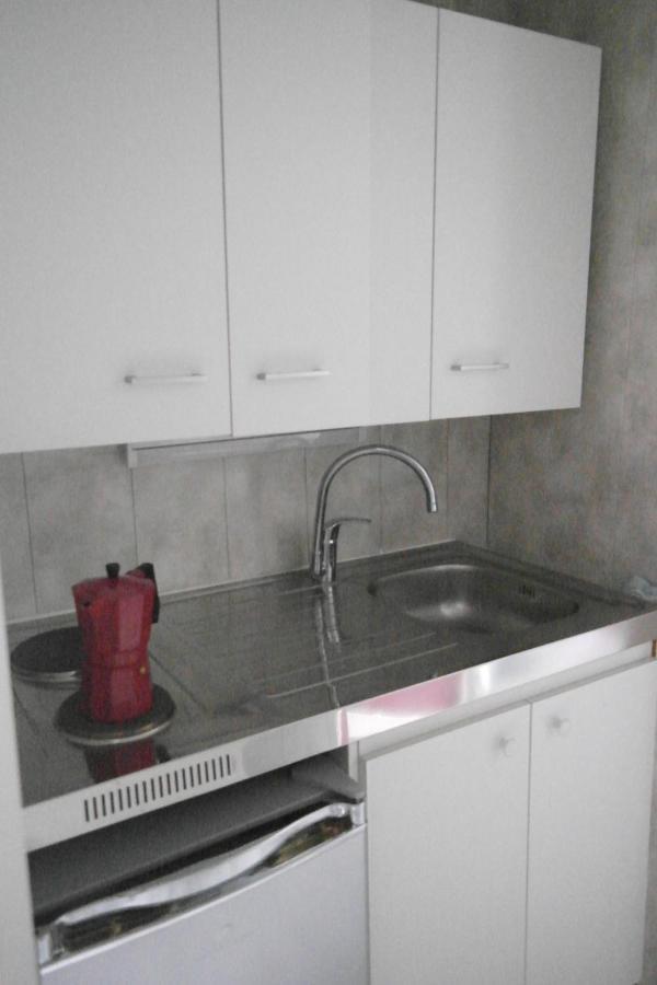 Studio 30 M2 Contes  Luaran gambar